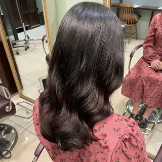 ミディアム パーマ 表参道|韓国風・コテ 巻き風パーマるい🌀のヘアスタイル