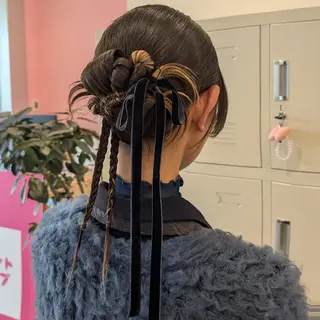 ロング ヘアアレンジ 彩桜/艶カラー/小顔 に見せるカット✂のヘアスタイル