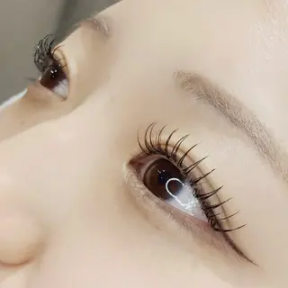 マツエク・マツパ DELICAT RINAの眉毛・アイブロウイメージ