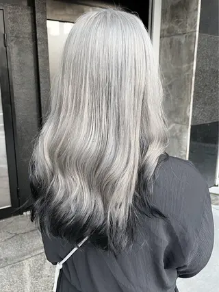 ロング カラー ハイトーン/韓国風/ 艶髪/吉祥寺のヘアスタイル