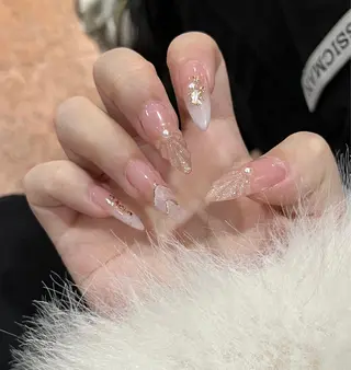 ネイル 💅E•U•B NAIL🌹所属・横浜市中区曙町 ネイルE·U·Bのネイルデザイン