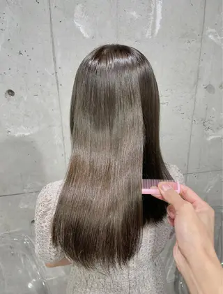 ロング カラー ベージュカラー💖 やすひろのヘアスタイル