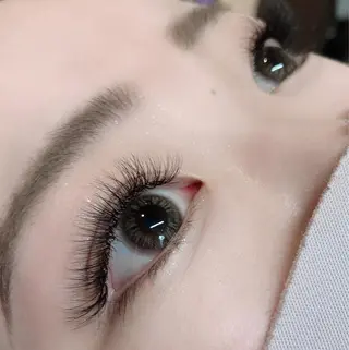 マツエク・マツパ 髙橋 敦子のネイルデザイン