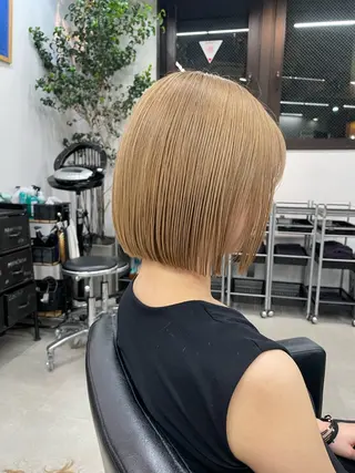 ショート Rico / bob/グレージュのヘアスタイル
