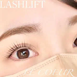 マツエク・マツパ eyelash&eyebrow Luminous所属・Luminous まつげ&眉毛 専門店のマツエク・マツパデザイン