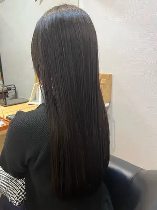 ロング 髪屋　こころ所属・PATINA 安成 実記のヘアスタイル