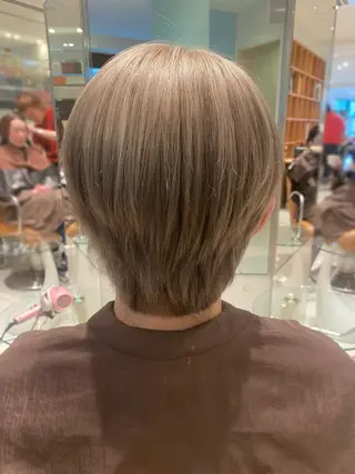 ショート カラー メンズ ダダキュービッグ 渡辺 ミウのヘアスタイル