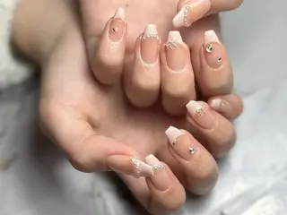 ネイル 新山 聖のネイルデザイン