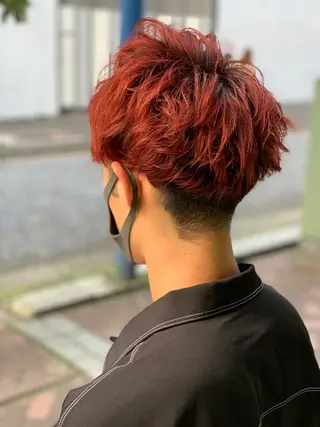 ショート カラー メンズ レイヤー/ウルフ ハイトーンhiroのヘアスタイル