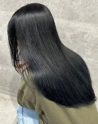 ロング カラー L'wis所属・川浪 ほほみのヘアスタイル