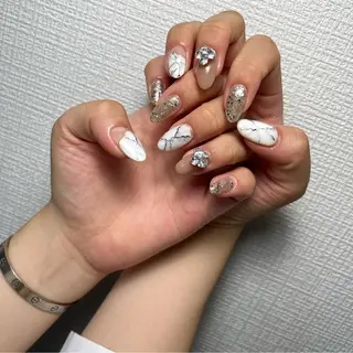 ネイル Laki nailのネイルデザイン