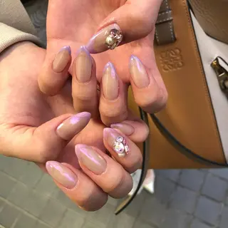 ネイル 河野 弥月のネイルデザイン