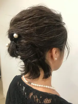 ヘアアレンジ 暖色カラー🍊 ボブ🌿顔周りcutのヘアスタイル