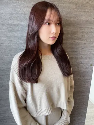 ロング カラー JIEN MIUのヘアスタイル