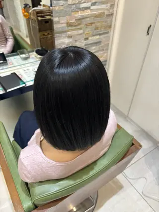 ミディアム カラー 金子 歩美のヘアスタイル