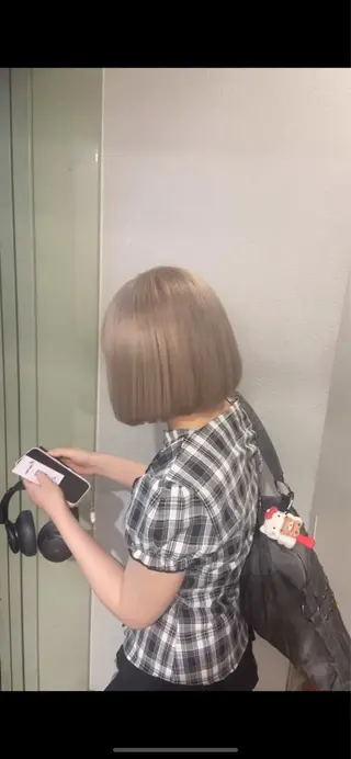 ショート カラー ヘアアレンジ girlyハイトーン /airi🍓🎀のヘアスタイル