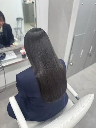 ロング 🕯コバ/レイヤー/ 美髪縮毛🕯のヘアスタイル