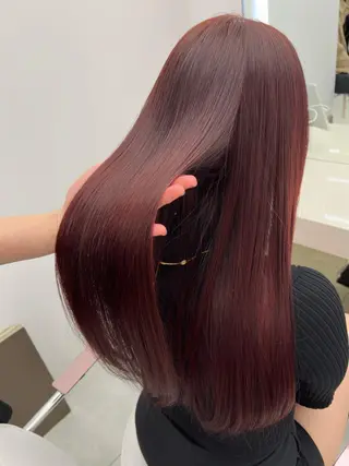 ロング 顔周りカット/髪質 改善/透明感カラーのヘアスタイル