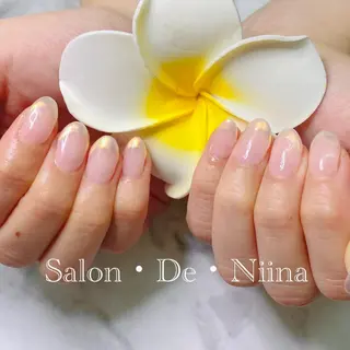 ネイル Salon•de•Niina所属・ボディビルダーSal on.DeNiinaのネイルデザイン
