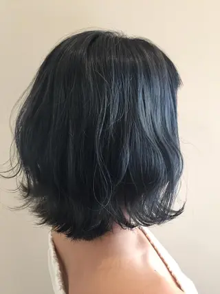 ショート カラー 似合わせ.ﾍｱｾｯﾄ 得意🌹井上美沙のヘアスタイル