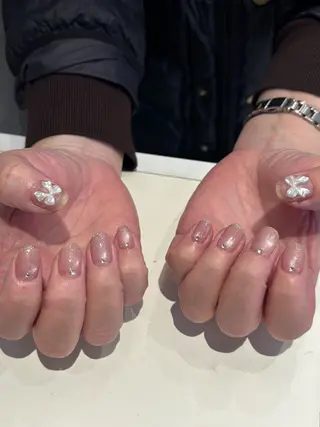 ネイル 石川 萌香のネイルデザイン