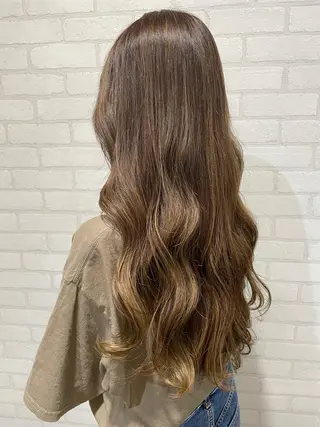ロング カラー 透明感カラー💎 AYAのヘアスタイル