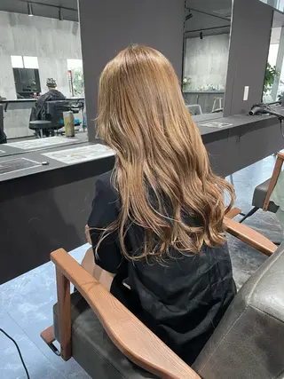 カラー olume(オルメ)所属・山田隆成/韓国カット バレ、ハイライト得意のヘアスタイル