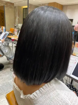 カラー 新宿/レイヤー 顔周りカット溝手優太のヘアスタイル
