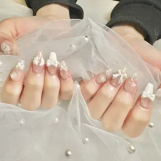 ネイル nami🐰🎀 堺筋本町ネイルサロンのネイルデザイン