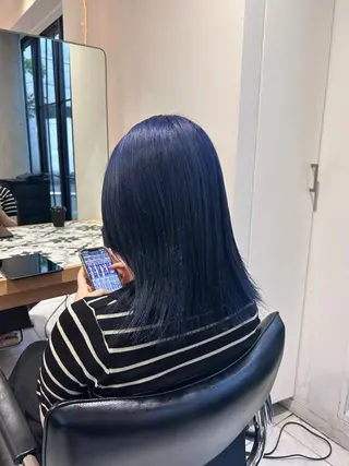 カラー miko🪽地毛風/ ハイトーン/レイヤーのヘアスタイル