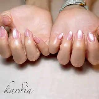 ネイル καρδιά -ｶﾙﾃﾞｨｱ-のネイルデザイン