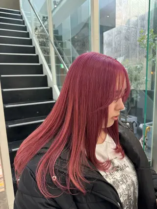 ロング カラー mao/天神ブリーチ ハイトーンカラーのヘアスタイル