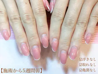 ネイル Viseo《6週間 長持ちパラジェル》のネイルデザイン