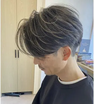 メンズ Belle銀座並木通り店所属・井手草一朗/ パーマ/ハイライト◎のヘアスタイル