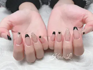 カラー ネイル 芦辺 香奈のネイルデザイン