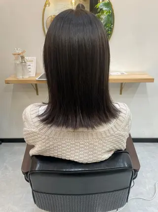 ミディアム カラー CARICIA 白木 由里加/新栄のヘアスタイル