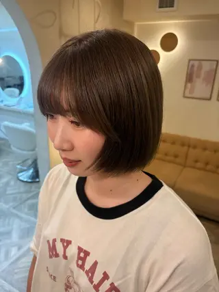 ショート カラー ミルクティ/ピンク/ レイヤー/yuriaのヘアスタイル