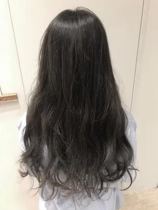 セミロング 渋谷ハイトーン/ デザインカラー阿部のヘアスタイル