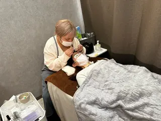 マツエク・マツパ Plaisir luxe所属・Plaisir luxeのネイルデザイン