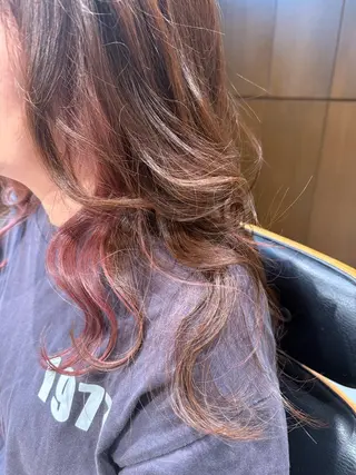 カラー FURUSHO小牧所属・長谷川 紗羅のヘアスタイル