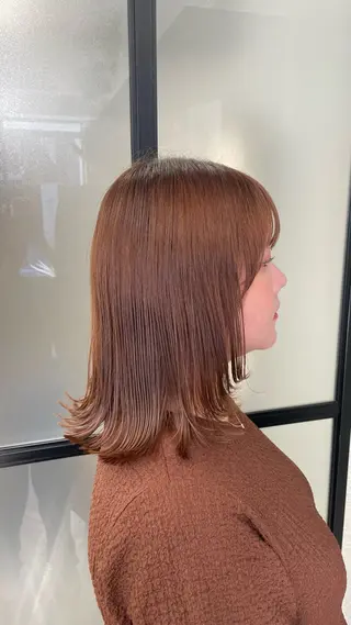 ミディアム ハラダ クルミのヘアスタイル