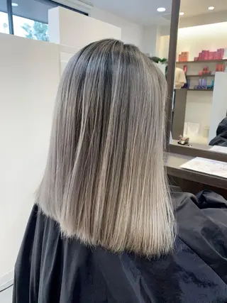 ミディアム カラー GiseL 小倉所属・谷内尾 祐音のヘアスタイル