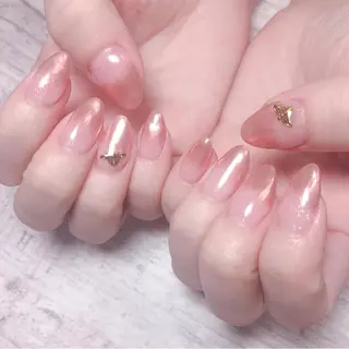 ネイル 個室ネイルサロンDolly  Girl〜ドーリーガール〜所属・DollyGirl KYOKOのネイルデザイン