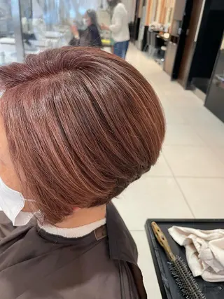 ショート カラー 神戸 大輝のヘアスタイル