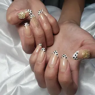 ネイル ビジュード ネイルのネイルデザイン