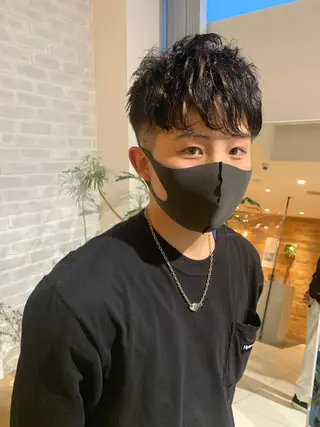 カラー パーマ 青柳 有咲のヘアスタイル