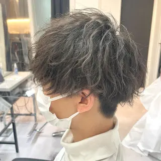 ショート 髪質改善× ハイライト溝江のヘアスタイル