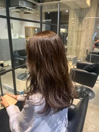 セミロング カラー 🌈艶髪/髪質改善 新宿itouのヘアスタイル