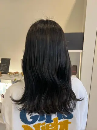 ロング カラー 竹添 有梨沙のヘアスタイル