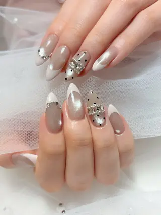 ネイル AneMone Lisaのネイルデザイン